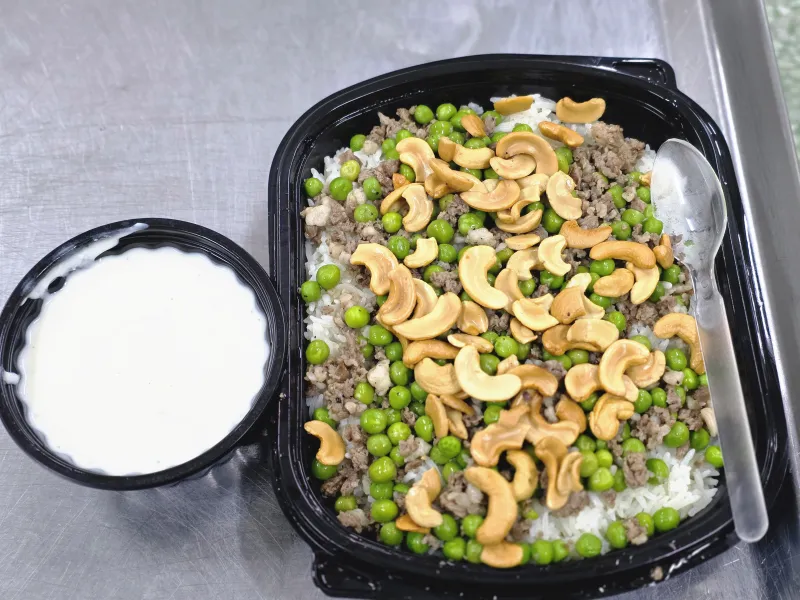 رز بزاليا لحم